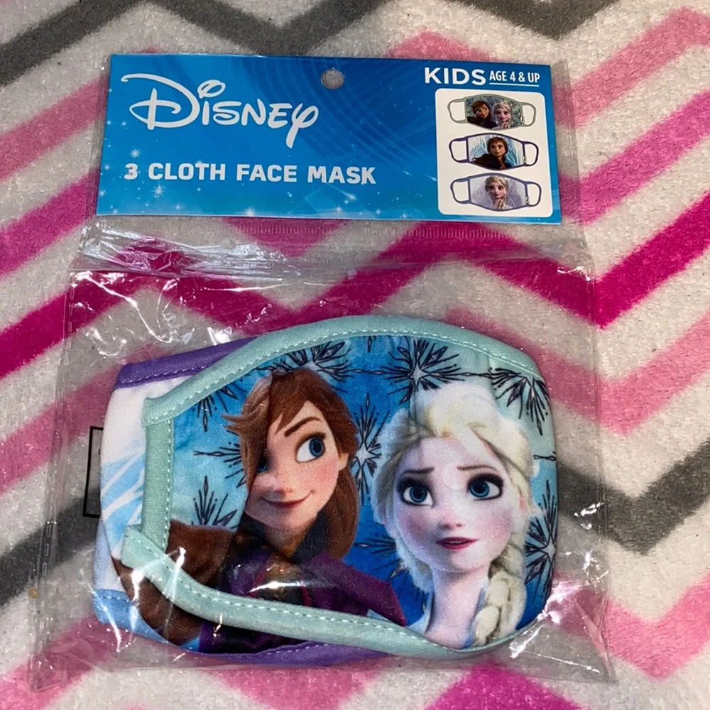 NWT Frozen masks